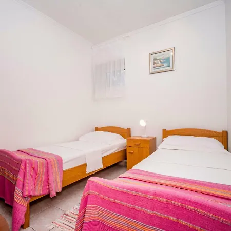 Borovina By Interhome