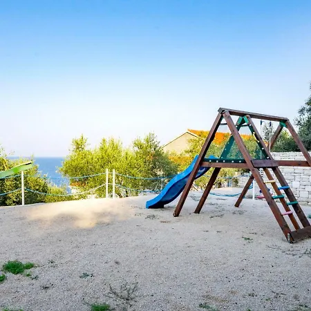 Borovina By Interhome Nyaraló *