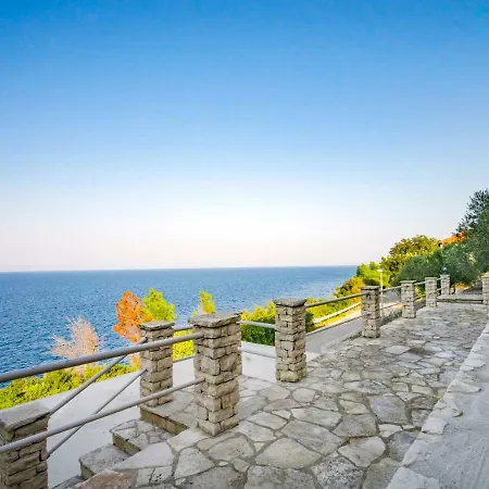 Borovina By Interhome * Prigradica